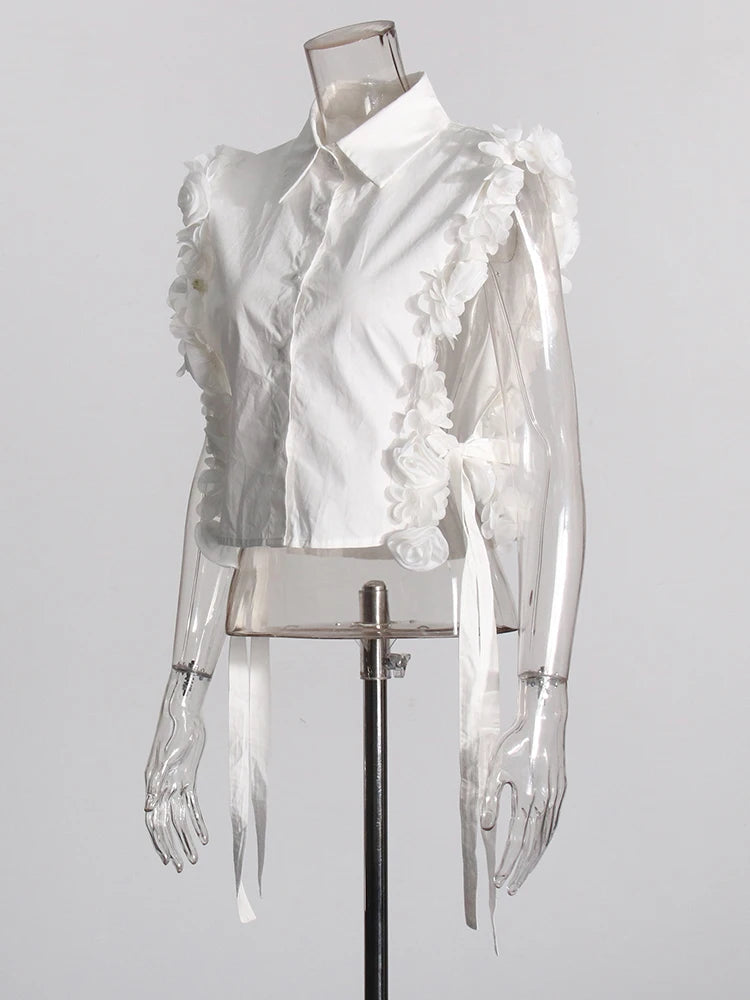 Rose Lined Lapel Sleeveless Blouse